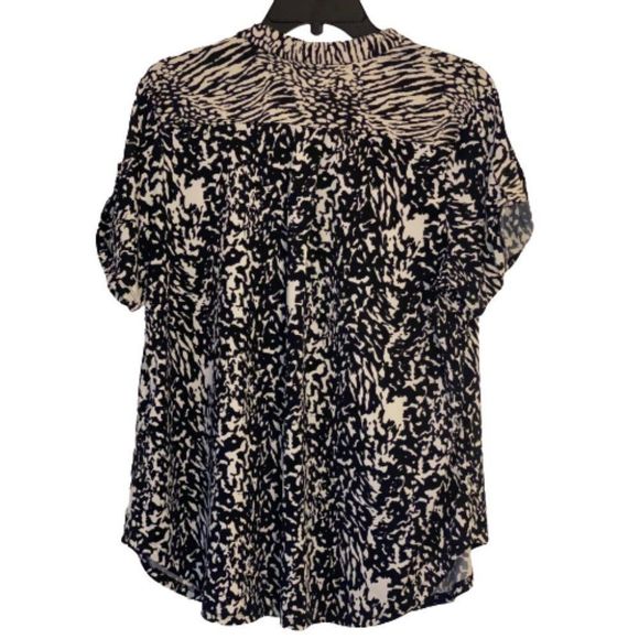 Animal print blouse by PerSeption Women size 2X - Picture 3 of 5